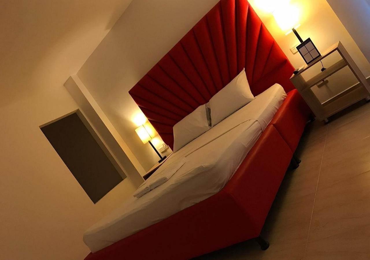 Hotel Opera, Centro Medellin, Entertainment,y Bar, Solo Adultos Medellin