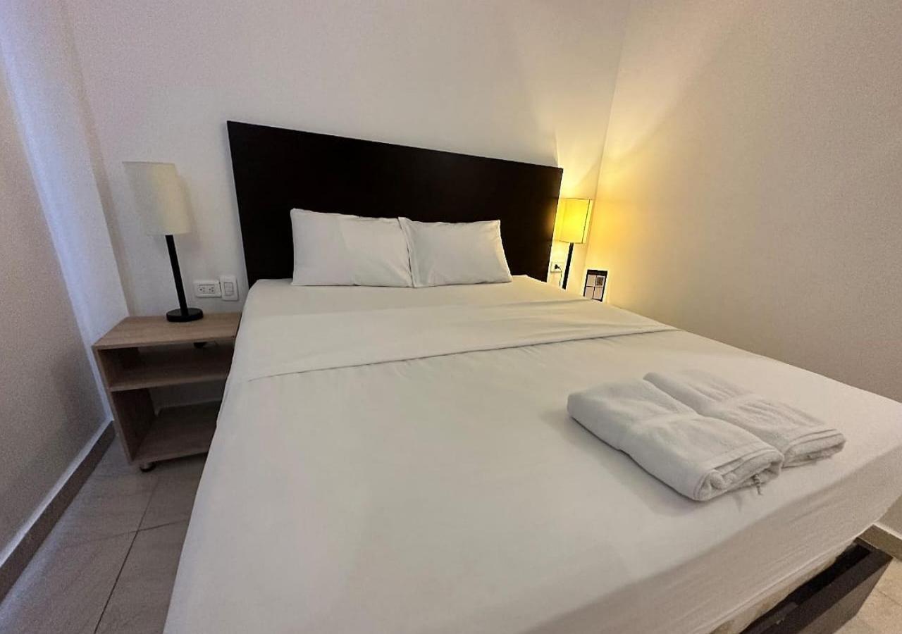 Opera, Centro Medellin, Entertainment,y Bar, Solo Adultos Medellin