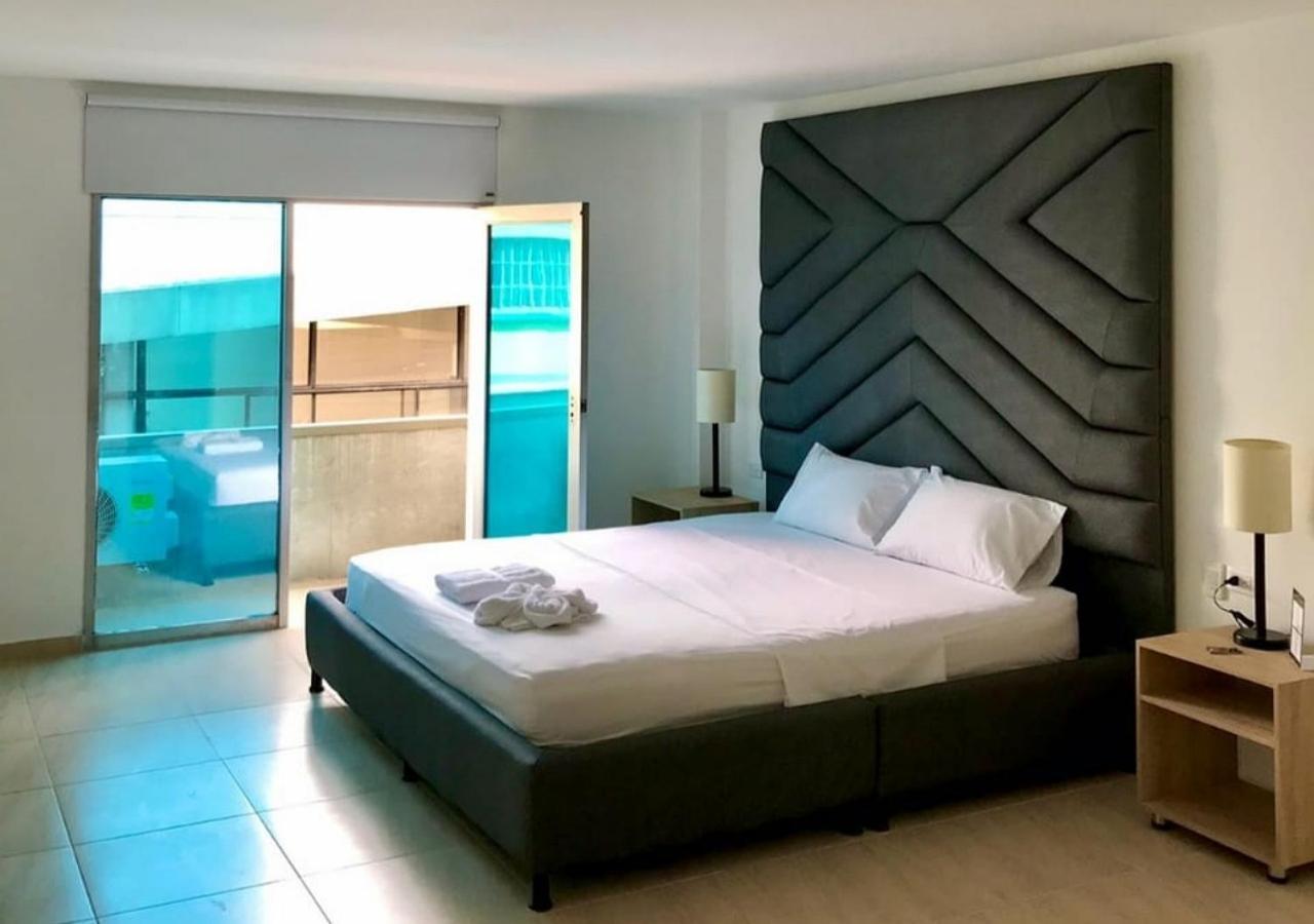 Hotel Opera, Centro Medellin, Entertainment,y Bar, Solo Adultos Medellin