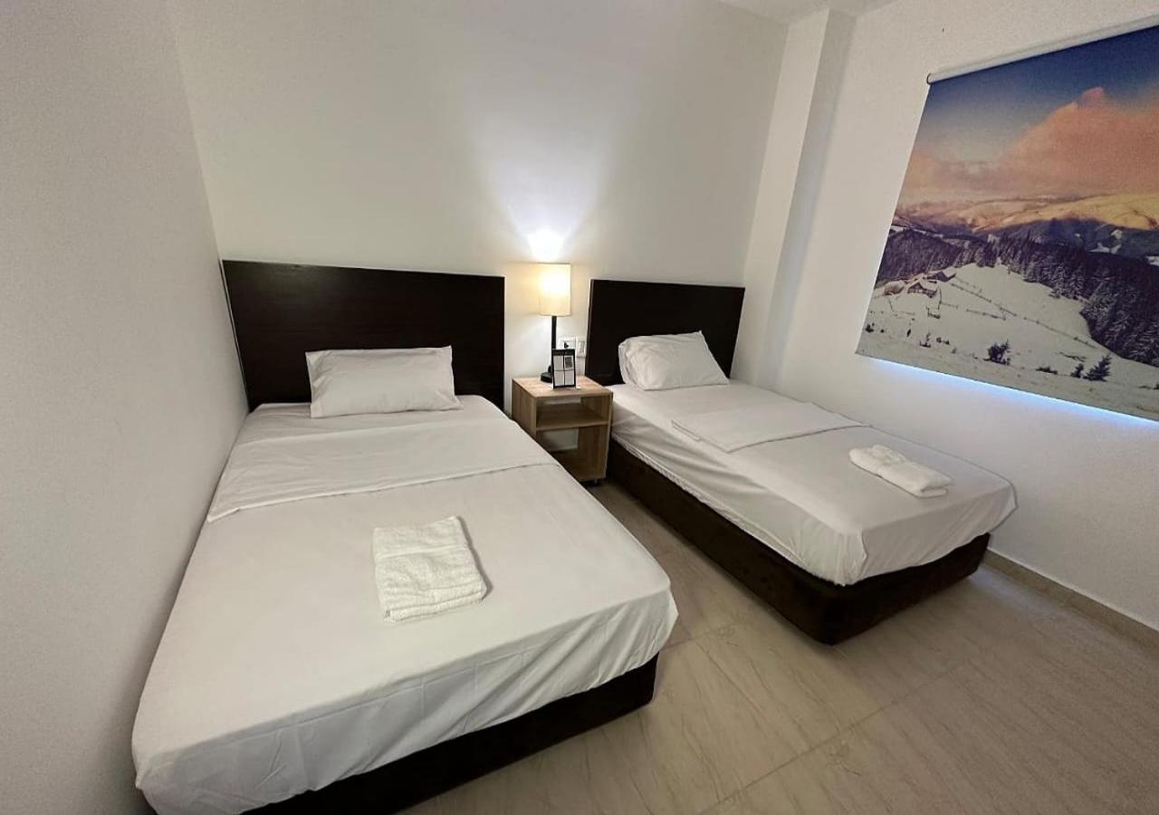 Opera, Centro Medellin, Entertainment,y Bar, Solo Adultos Hotel Medellin